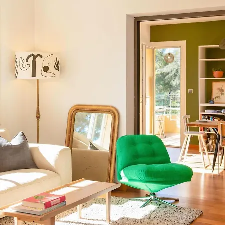 Appartement 115m2 Avec Un Apercu Et Proche Du Centre Saint-Raphaël